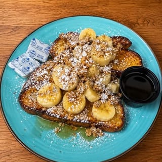 Banana Crunch Pancakes